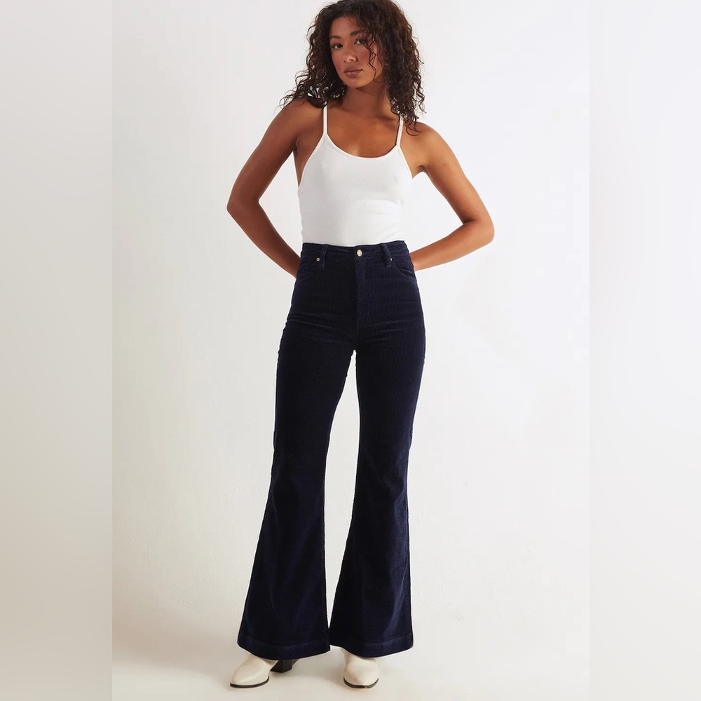 Navy rollas eastcoast flare corduroy